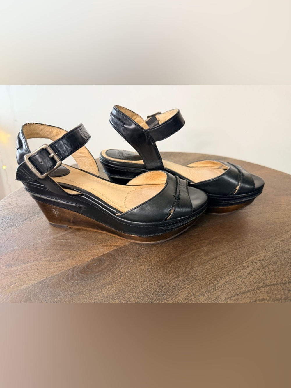 Frye Carlie Seam Navy Leather Platform Wedge Sandals Size 6.5